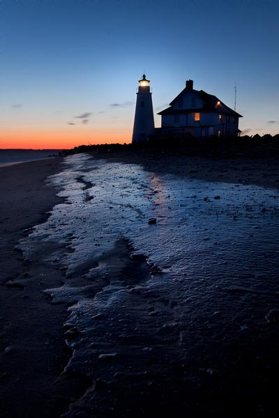 Click to view full screen - Frozen Cove Point Lighthouse